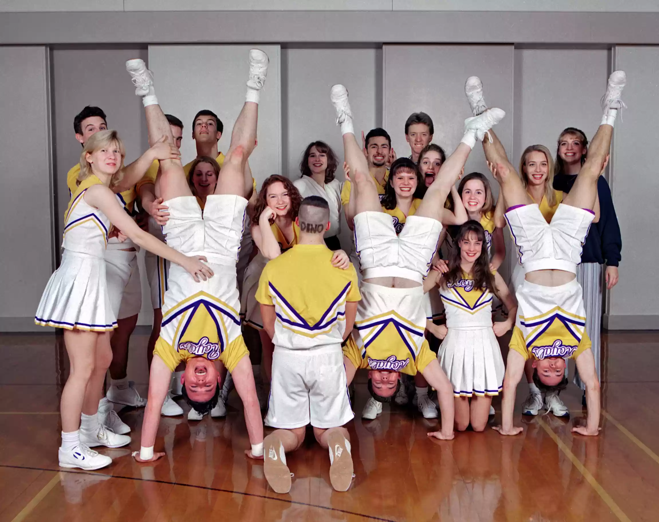 cheerleaders02